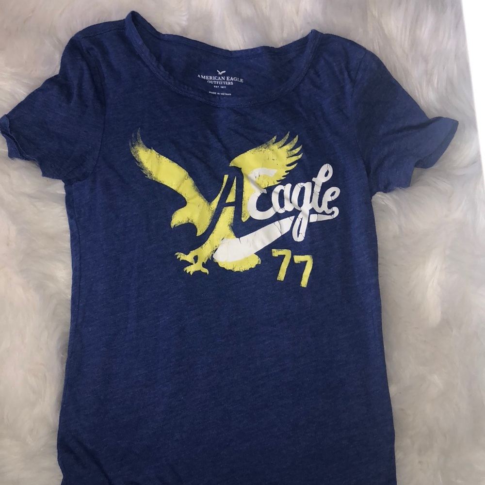 American Eagle Graphic Tee